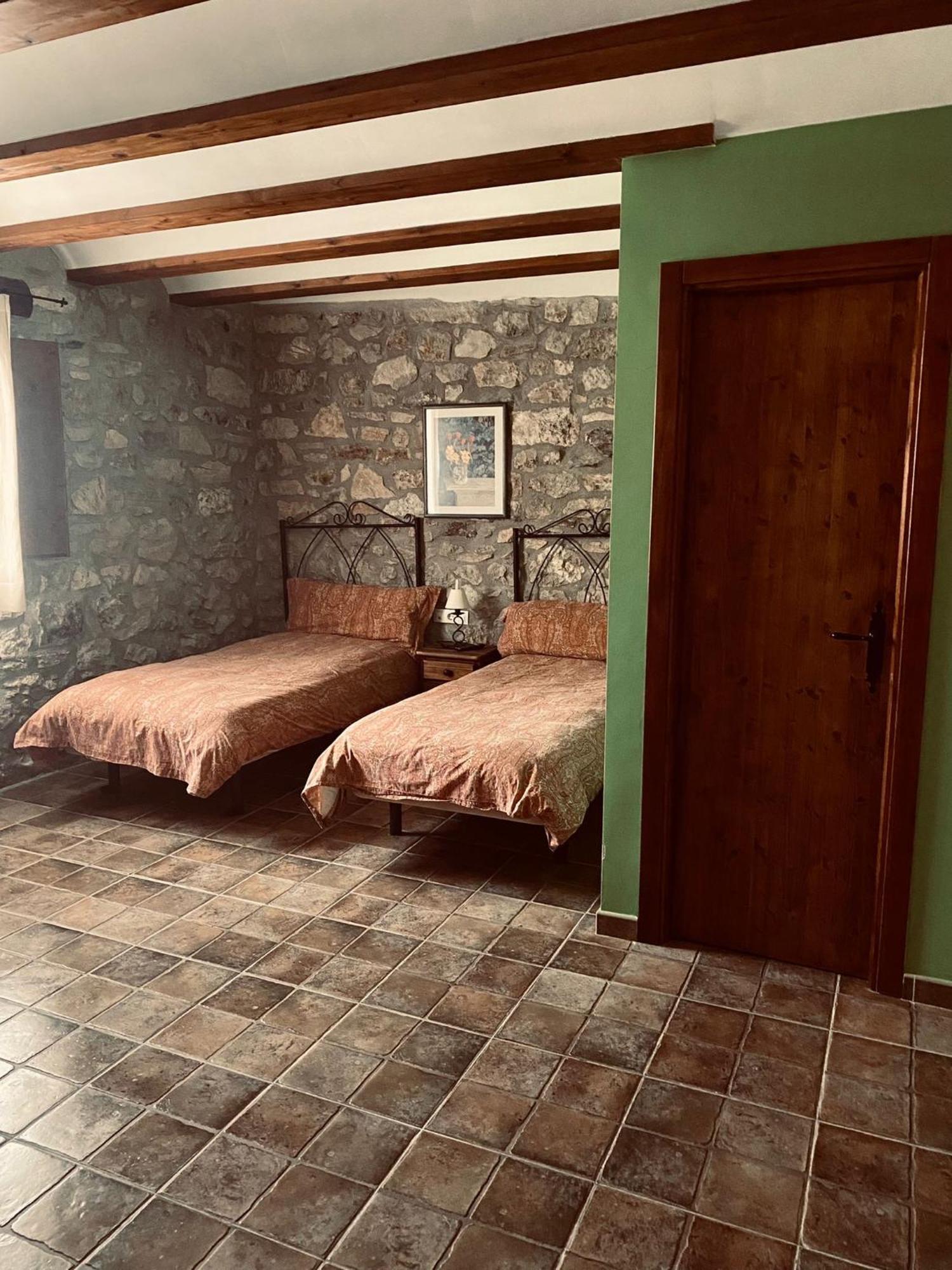 Hostal La Muralla Fortanete Kültér fotó